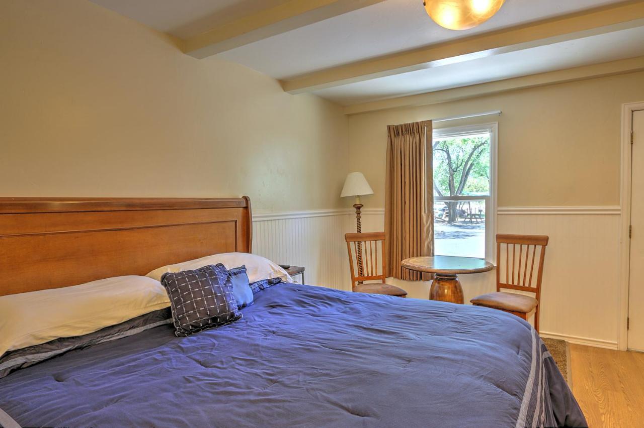رايفل Western Star Inn الغرفة الصورة