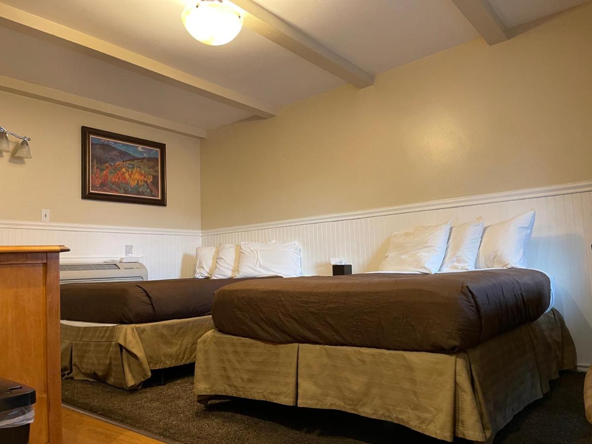 رايفل Western Star Inn المظهر الخارجي الصورة