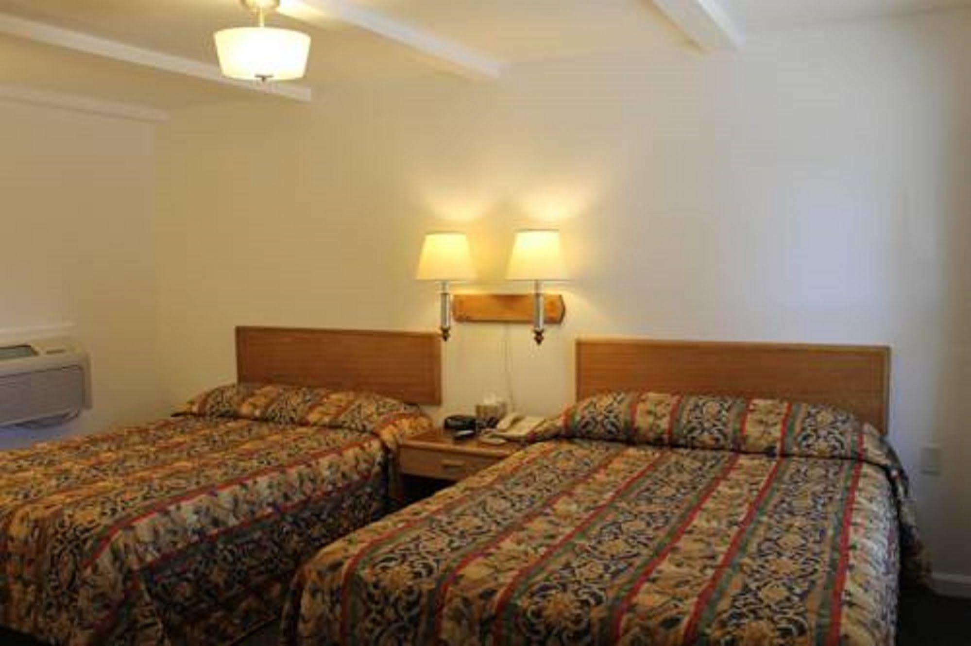 رايفل Western Star Inn المظهر الخارجي الصورة